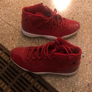 Jordan 11s
